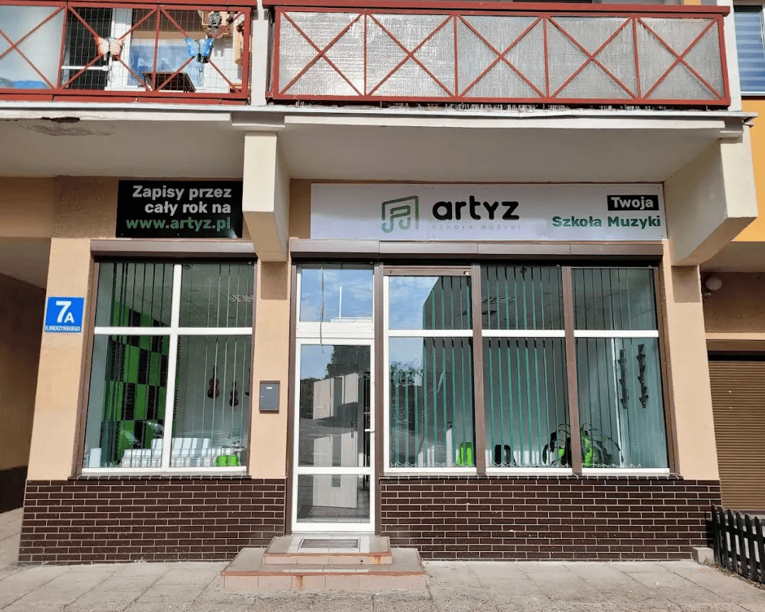Szkoła muzyki Artyz Szczecin, Słoneczne