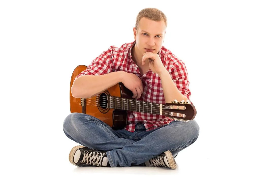 Artyz | Szkoła Muzyczna nauka gry na gitarze Łódź